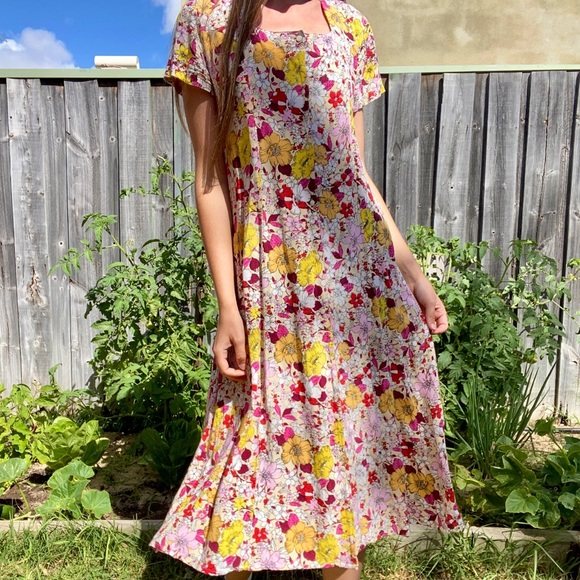 Boho Dreamy Floral Lace-up Maxi - Picture 3 of 6